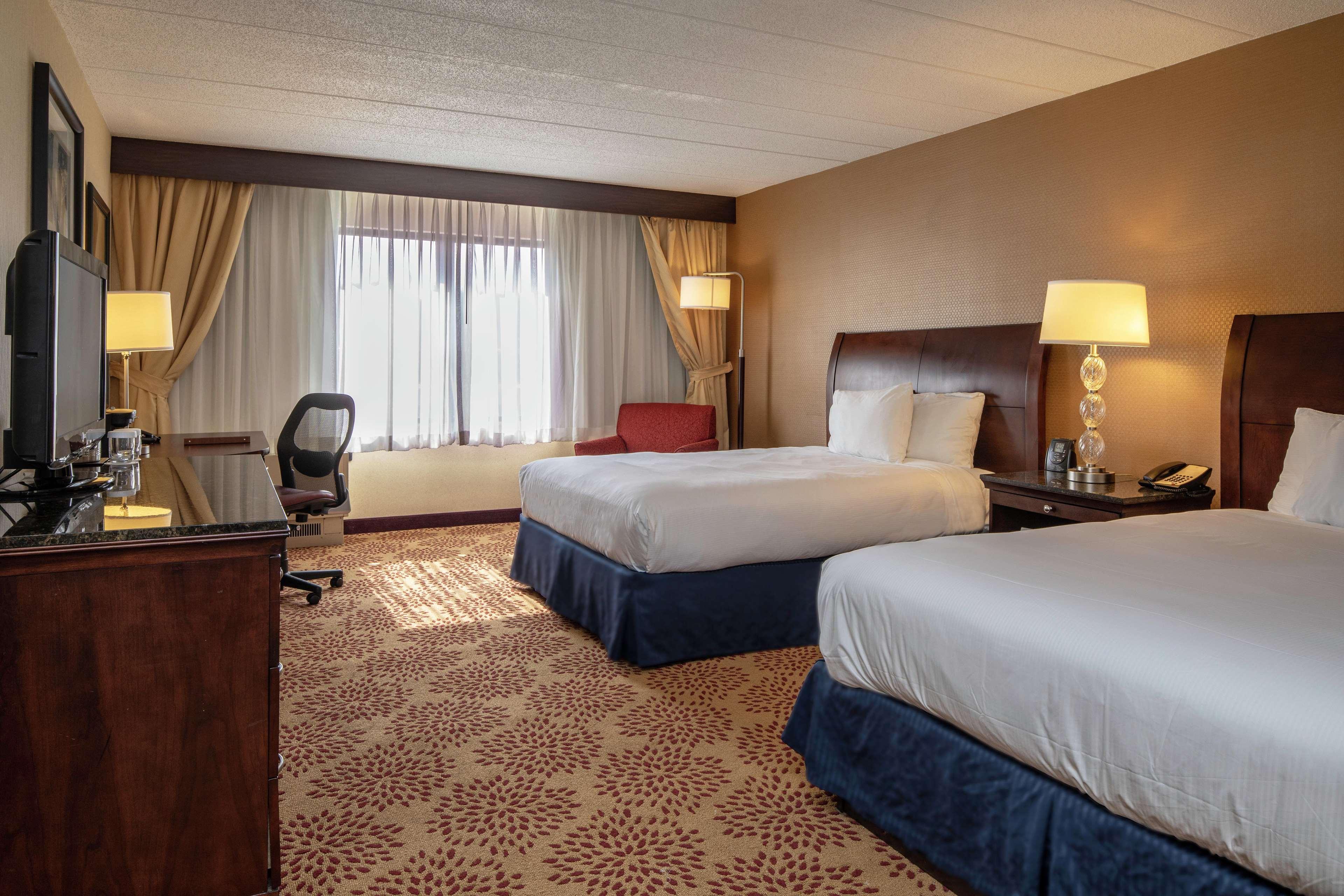 Doubletree By Hilton Pittsburgh Monroeville Convention Center Экстерьер фото