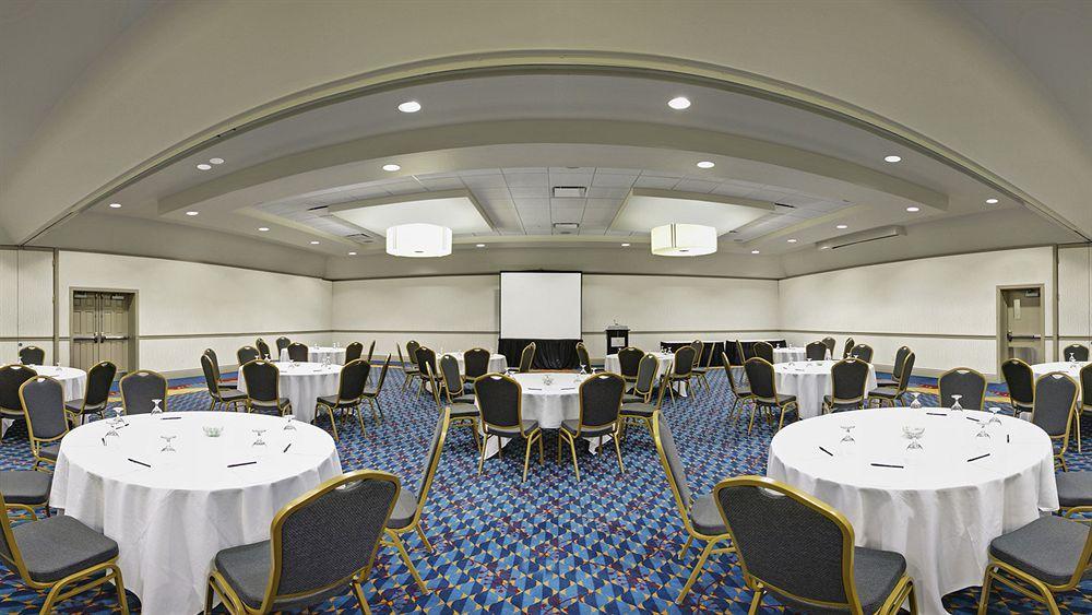 Doubletree By Hilton Pittsburgh Monroeville Convention Center Экстерьер фото